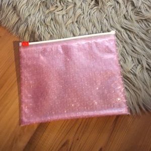 GLOSSIER Makeup Bag